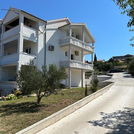 Apartmani Ljubica, Μούρτερ Εξωτερικό φωτογραφία