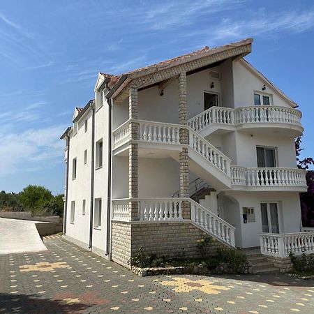 Apartmani Ljubica, Μούρτερ Εξωτερικό φωτογραφία