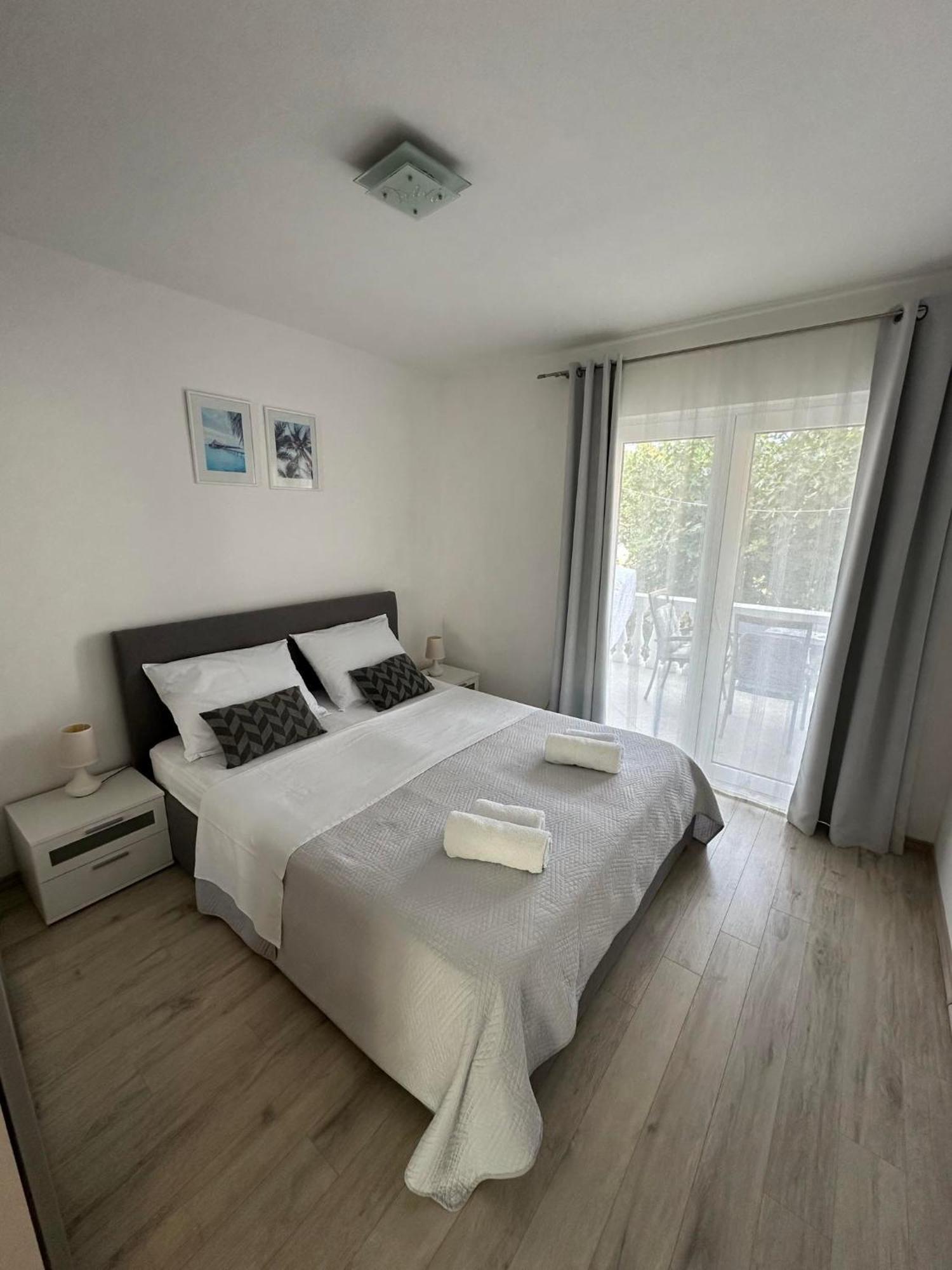 Apartmani Ljubica, Μούρτερ Εξωτερικό φωτογραφία