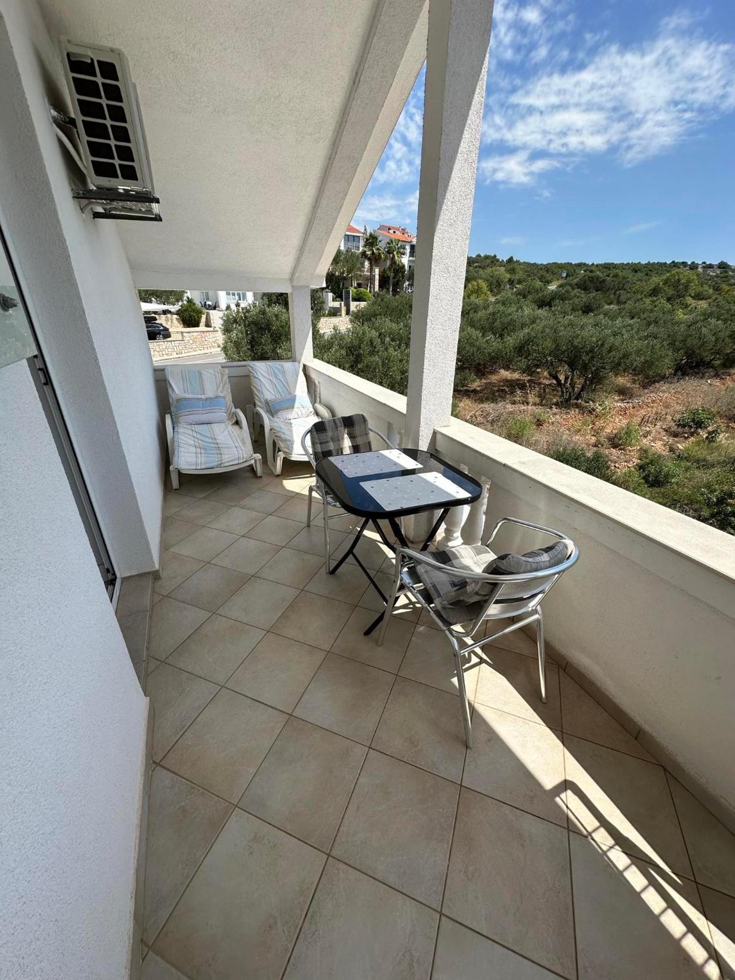 Apartmani Ljubica, Μούρτερ Εξωτερικό φωτογραφία